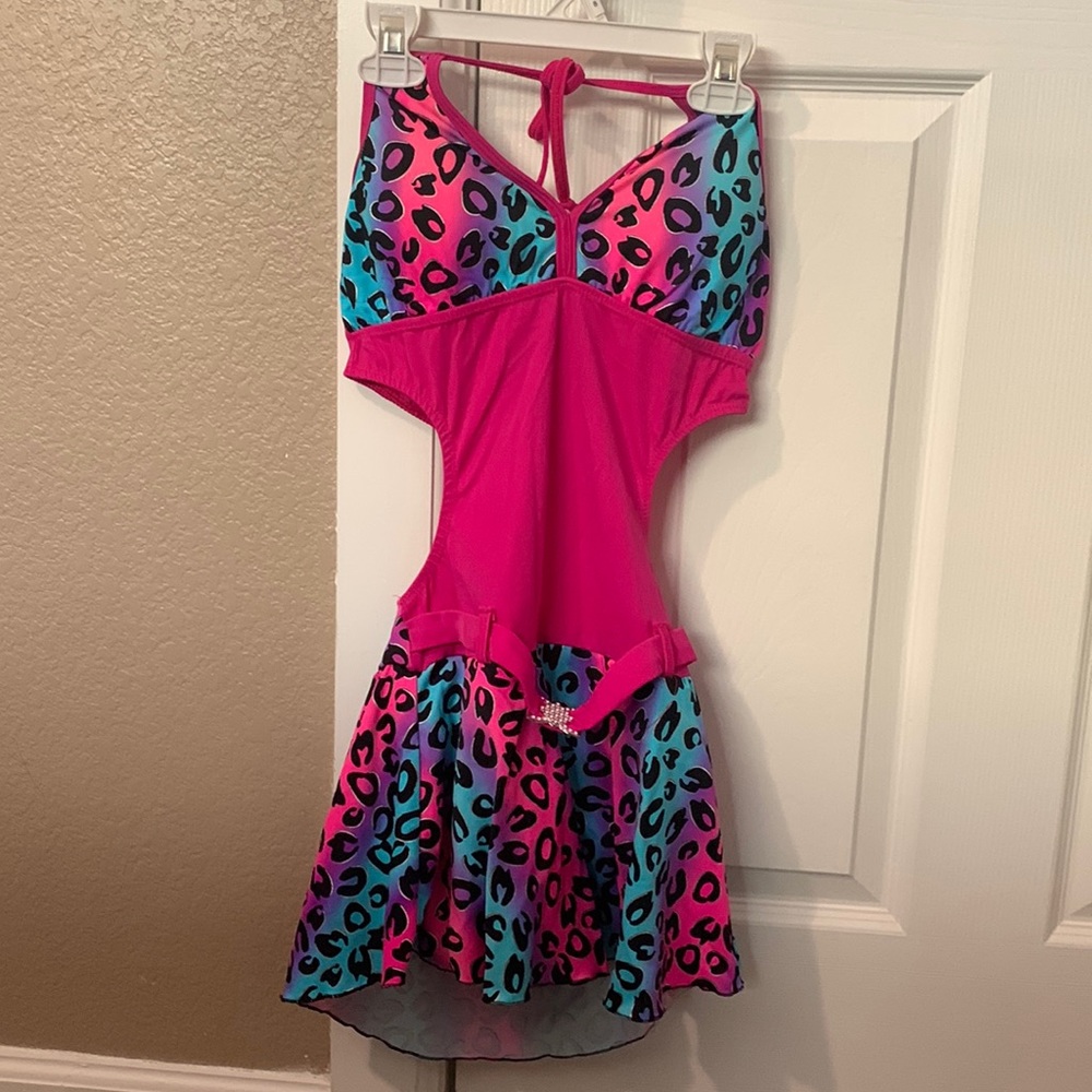 swim suit
